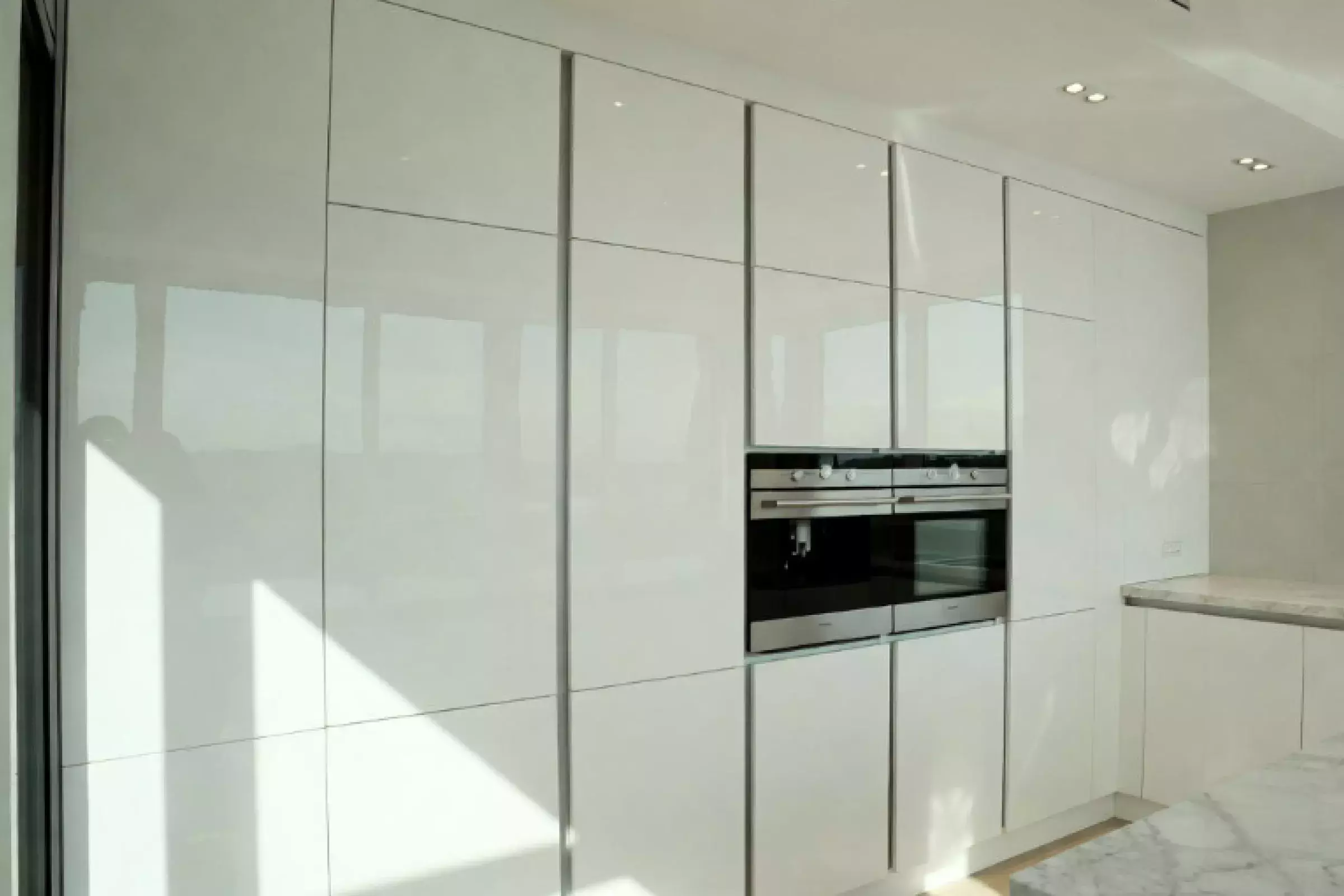 Derince High Gloss Mutfak Dolabı